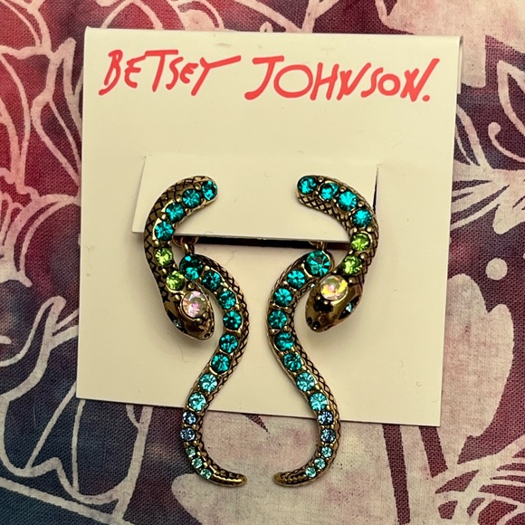 Betsey Johnson Jewelry - Betsey Johnson Snake 🐍 Stud earrings